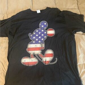 Vintage Disney Mickey Mouse American Flag Tshirt